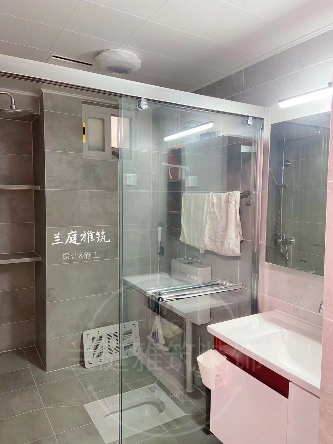 138欧式大平层装修效果图,法式装修案例效果图-美广网(图5) 138欧式大平层装修效果图,法式装修案例效果图-美广网(图5)
