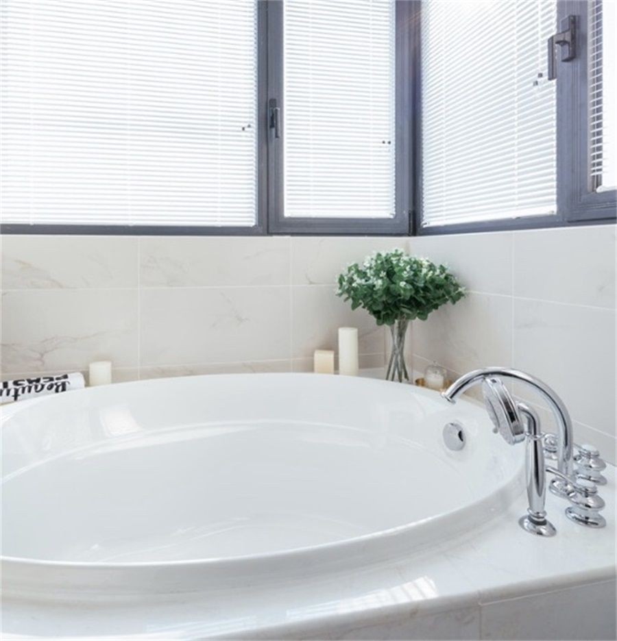 90现代两房装修效果图,现代风，艺术***创意装修案例效果图-美广网(图5)